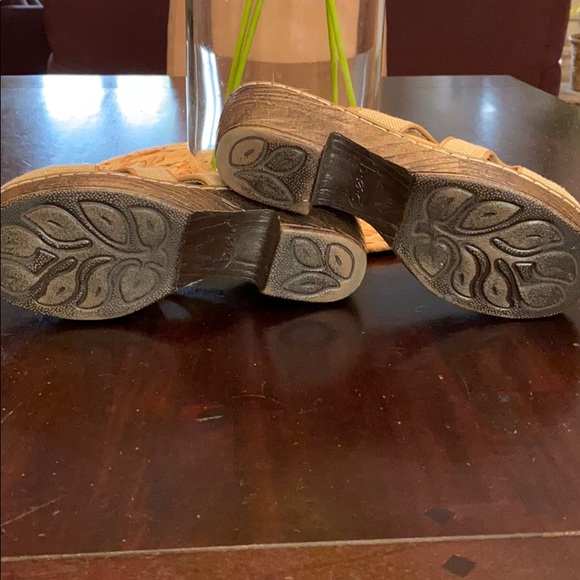 Clogs - Picture 4 of 6